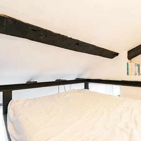Guestready - De Charme Dans Le 10eme Arr.