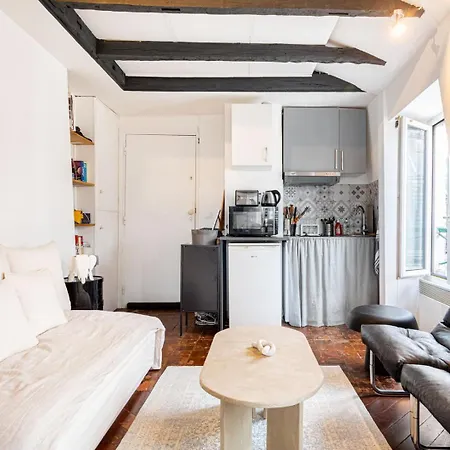 Guestready - De Charme Dans Le 10eme Arr.